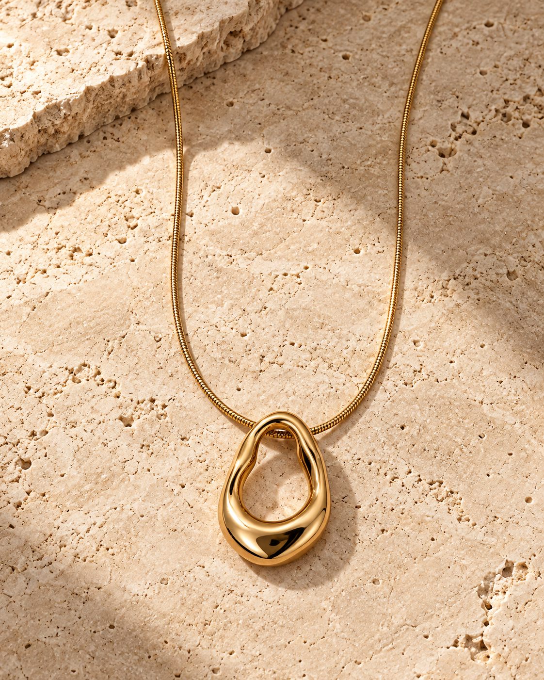 Organic Loop Necklace